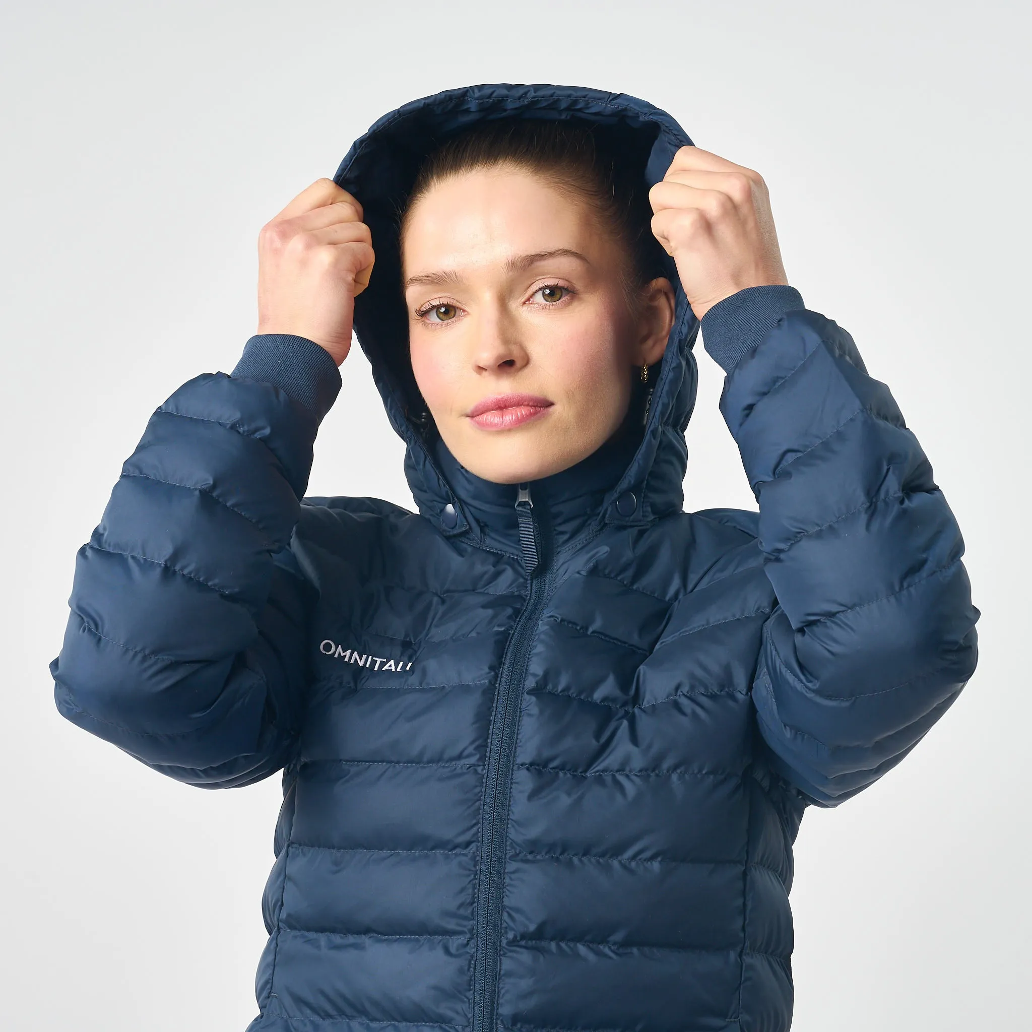 Omnitau Women's Team Sports Recycled Padded Jacket - French Navy